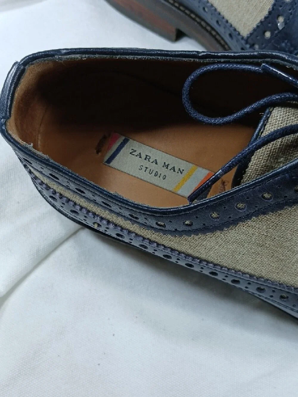 Zara Navy Leather and Beige Canvas Wingtip Derbys